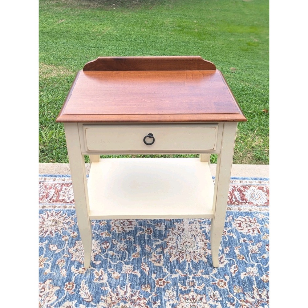 *NICE* Ethan Allen Country Crossings Bedside Nightstand End Table Two-tone Ivory